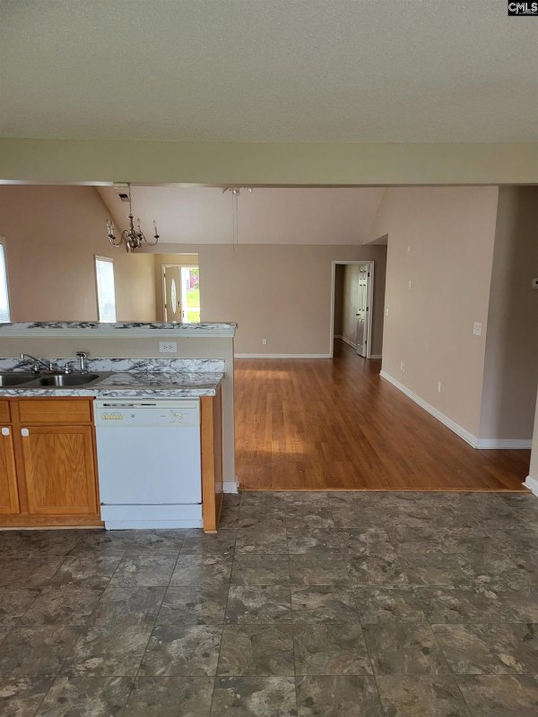 Property image 5 of 304 Fox Squirrel Circle in Chandler Hall, Columbia, SC 29209