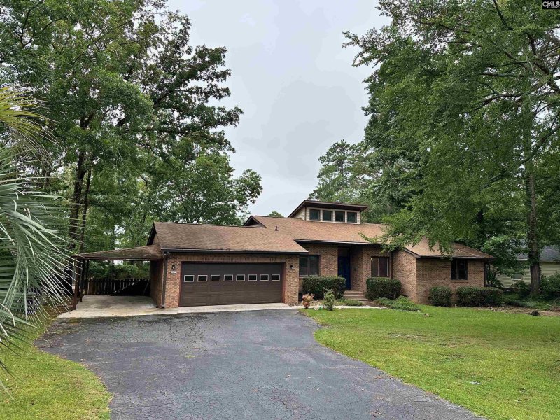 Property image 2 of 447 Edgewater Road in Edgewater Shores, Prosperity, SC 29127