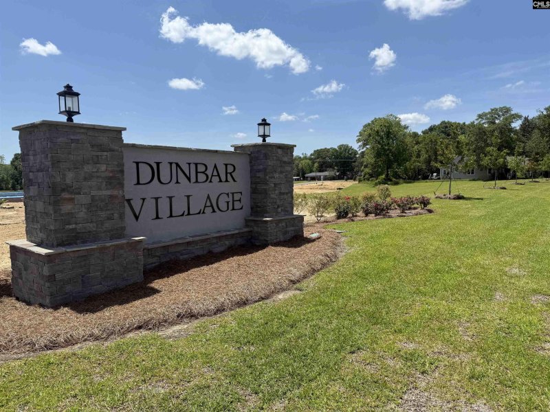 Property image 5 of 121 Odell Drive in Dunbar Village, Cayce, SC 29033