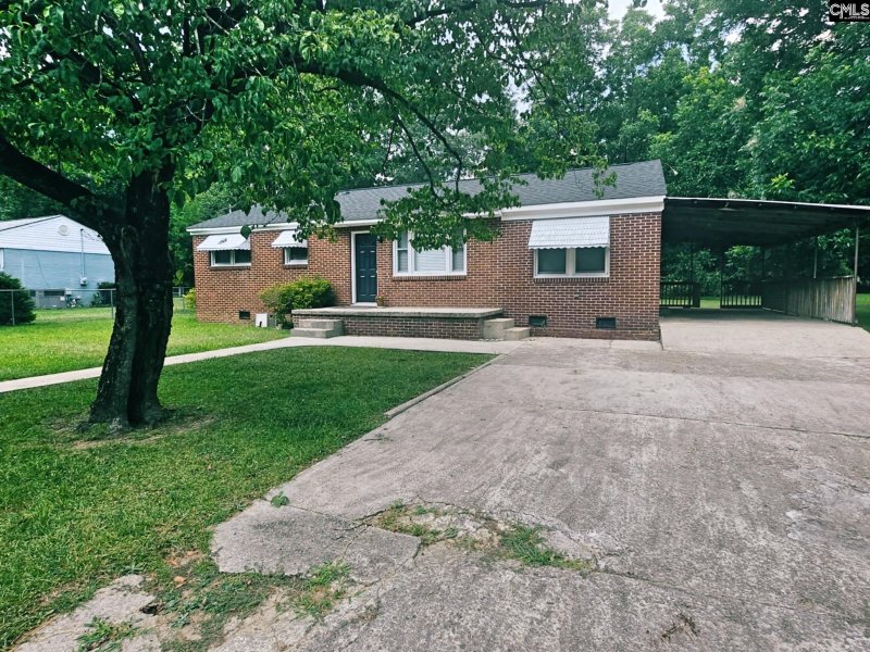 Property image 4 of 7637 Shiran Street in Eastview, Columbia, SC 29209