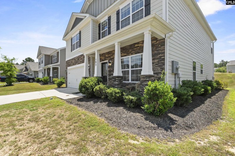 Property image 2 of 193 Crimson Queen Drive in Cobblestone Park, Blythewood, SC 29016