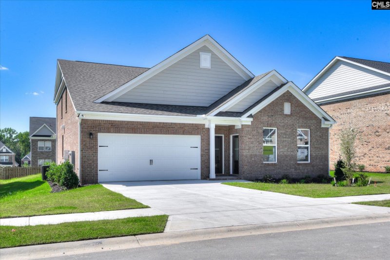 Property image 2 of 407 Rainbow Shad Way in Barr Lake, Lexington, SC 29072