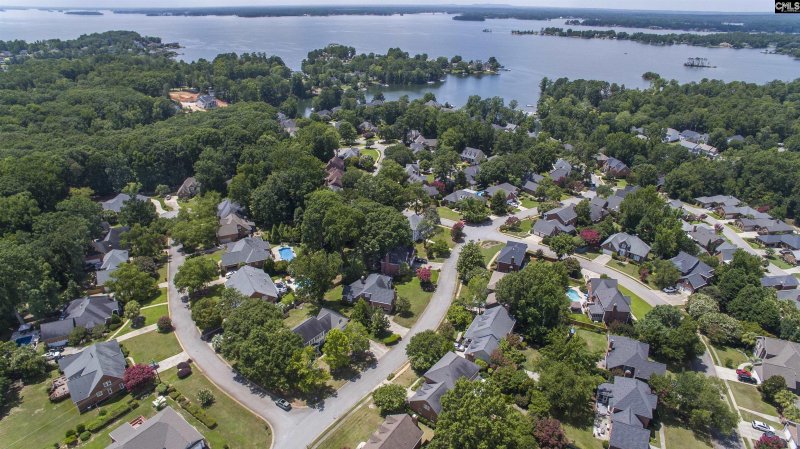 Property image 3 of 210 Clearview Drive in Clearwater, Columbia, SC 29212