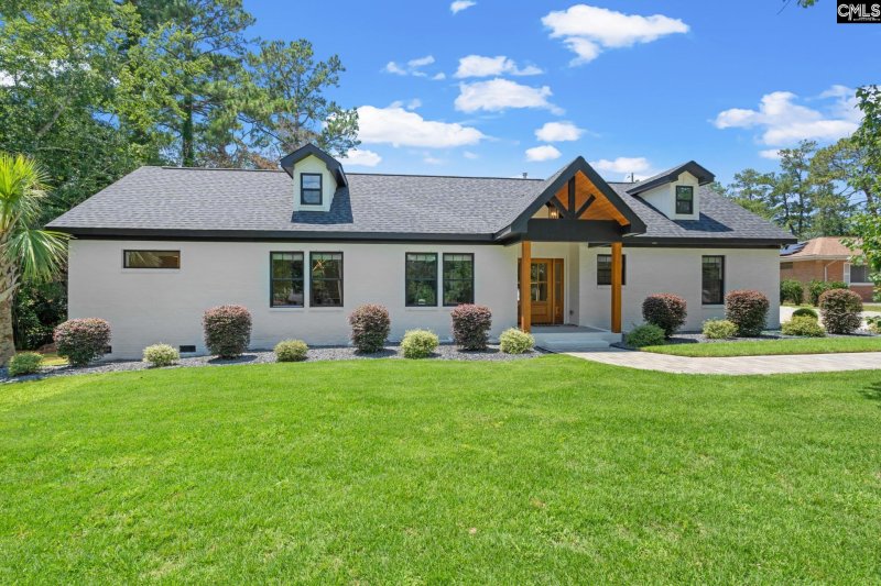 Property image 3 of 409 N Trenholm Road in Forest Lake Estates, Columbia, SC 29206