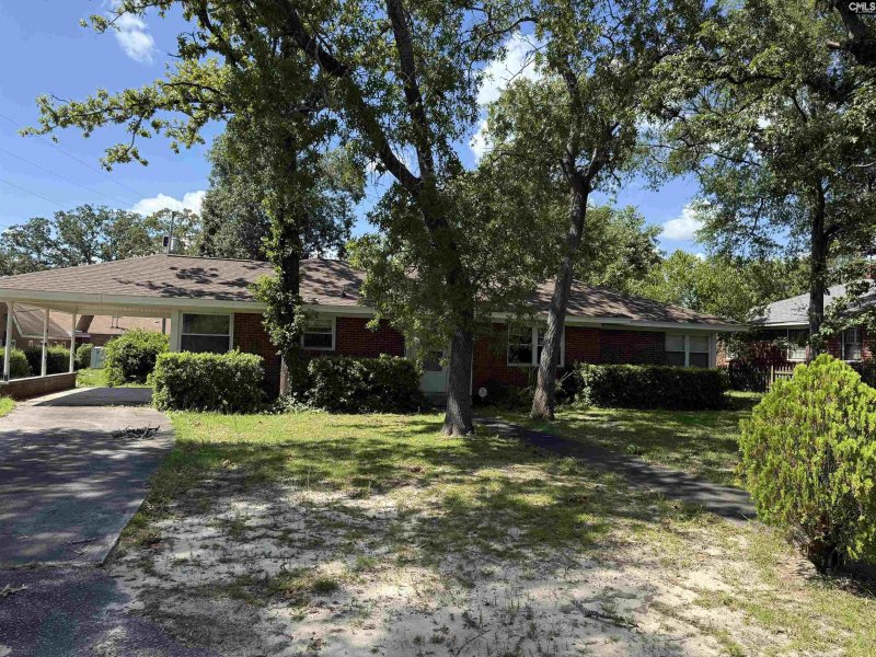 Property image 2 of 1234 Michaelmas Avenue in The Avenues, Cayce, SC 29033-0000