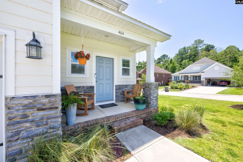 Property image 3 of 404 Lombard Way in Night Harbor, Chapin, SC 29036