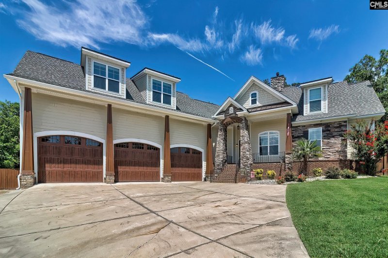 Property image 2 of 206 Green Wing Court in Pintail Point, Gilbert, SC 29054