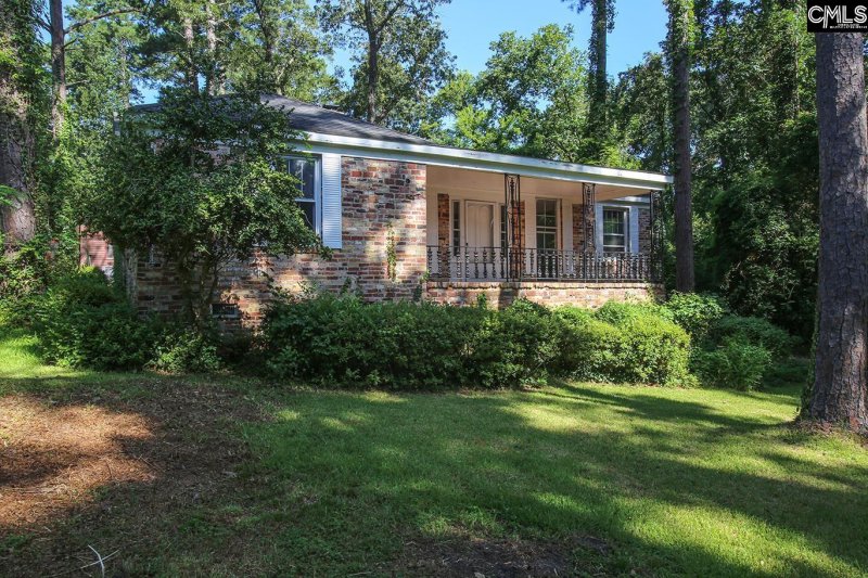 Property image 2 of 555 N Trenholm in Forest Lake Estates, Columbia, SC 29206