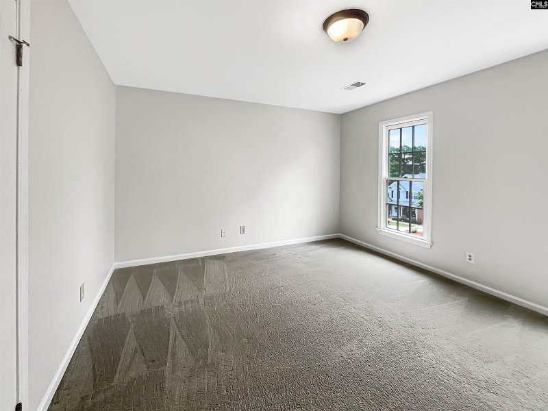 Property image 5 of 121 Genessee Valley Road in Wildewood, Columbia, SC 29223