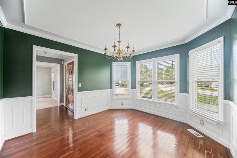 Property image 5 of 230 Fox Lake Drive in Fox Crossing, West Columbia, SC 29170