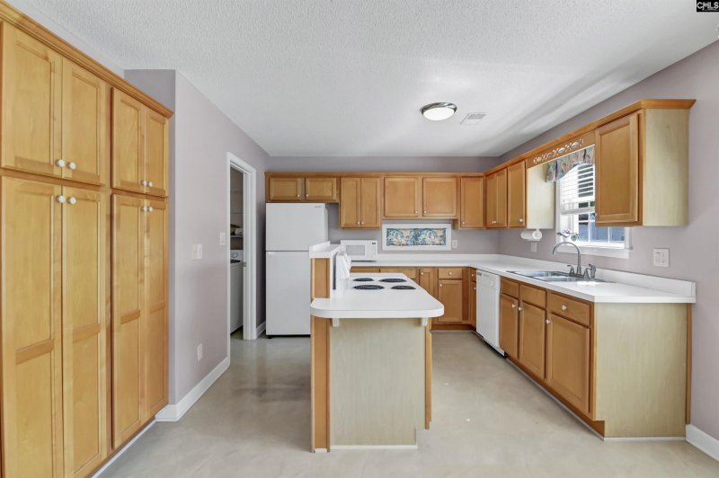 Property image 4 of 3306 Pine Belt Road in Godbold Place, Columbia, SC 29204