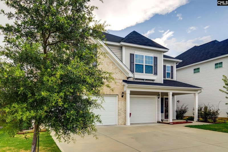 Property image 2 of 652 Frow Drive in Catawba Hill, Elgin, SC 29045