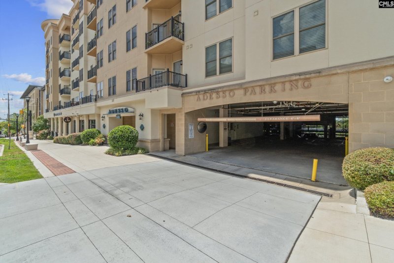 Property image 4 of 601 Main Street 115 in Adesso, Columbia, SC 29201