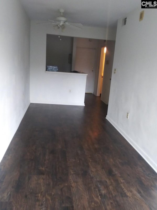 Property image 3 of 1600 Park Circle 604 in Park Circle, Columbia, SC 29201-4104