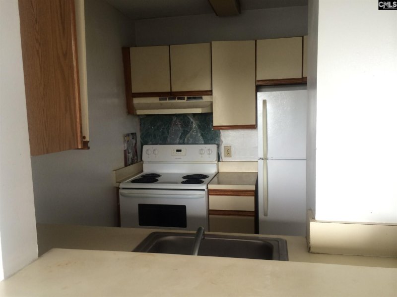 Property image 3 of 1600 Park Circle 1211 in Park Circle, Columbia, SC 29201