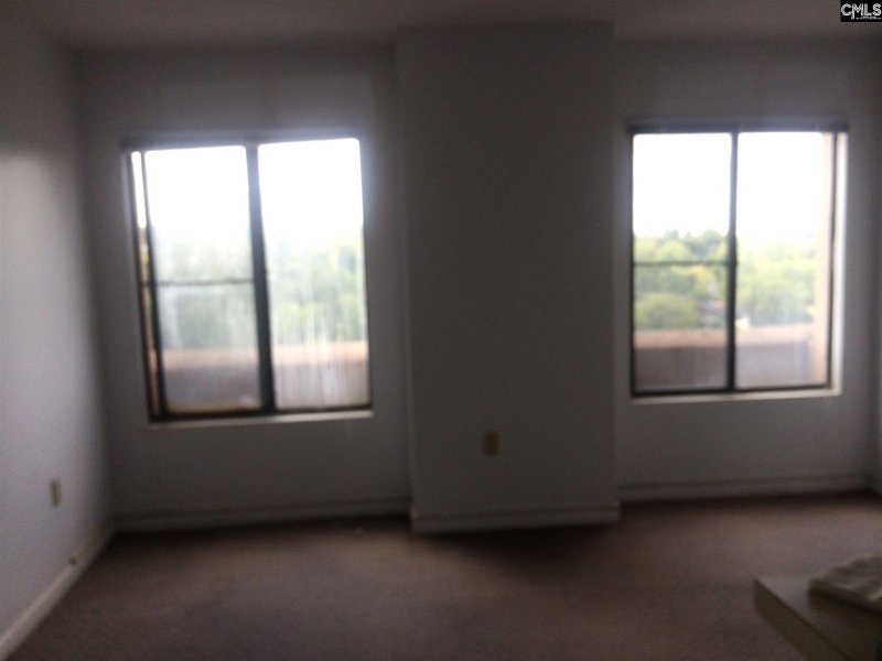 Property image 5 of 1600 Park Circle 1211 in Park Circle, Columbia, SC 29201