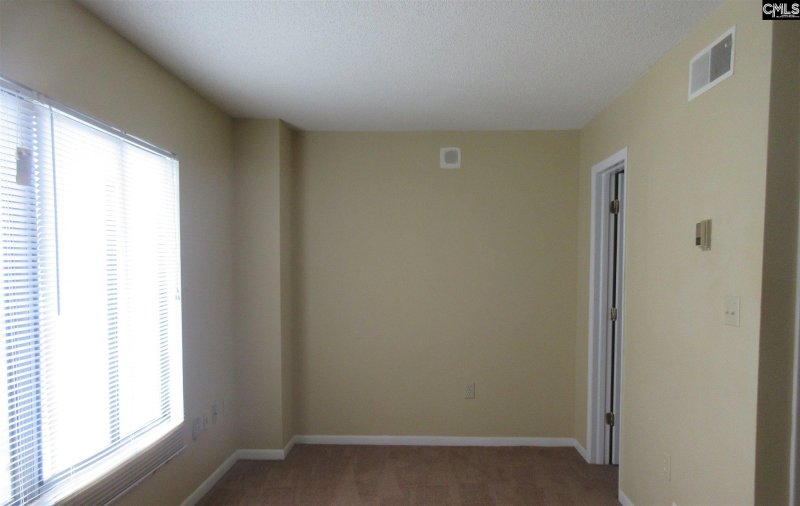Property image 3 of 1600 Park Circle 205 in Park Circle, Columbia, SC 29201