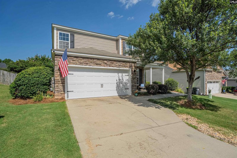 Property image 4 of 656 Braekel Way in Heritage Farm, Lexington, SC 29072