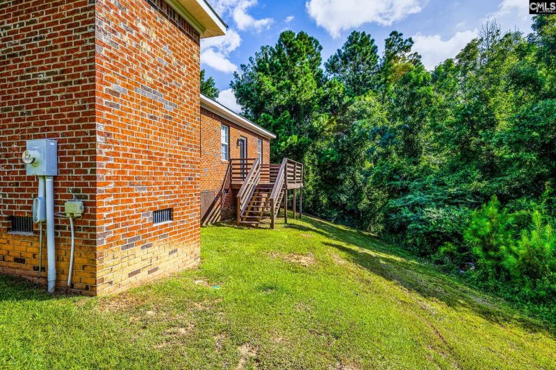 Property image 5 of 821 Aaron Drive in Highland Forest, Columbia, SC 29203