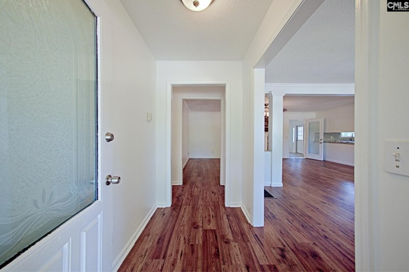 Property image 2 of 112 Royal Tower Drive in Old Friarsgate, Irmo, SC 29063-2318