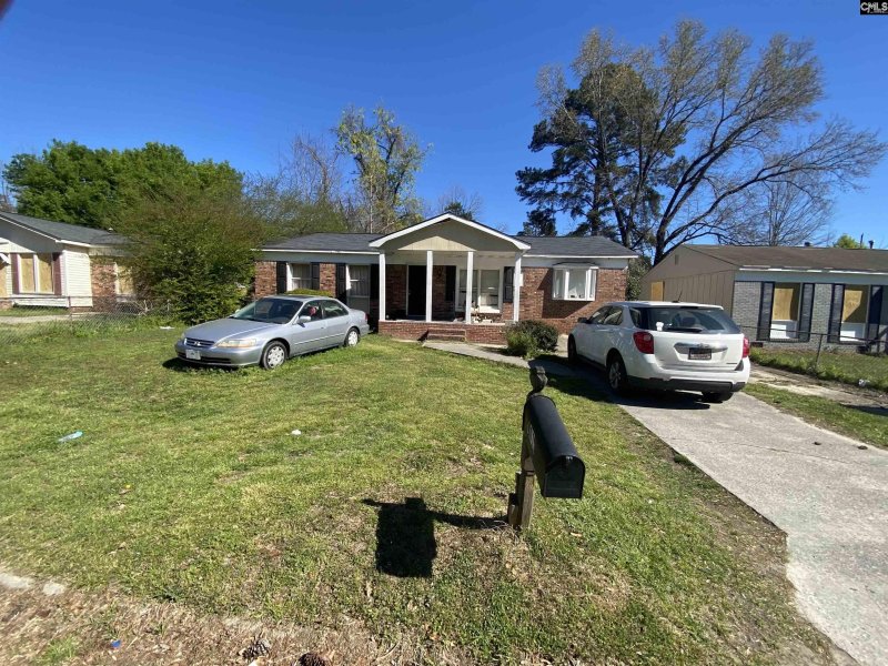 Property image 2 of 4013 Tavineer Drive in Bluff Estates, Columbia, SC 29209