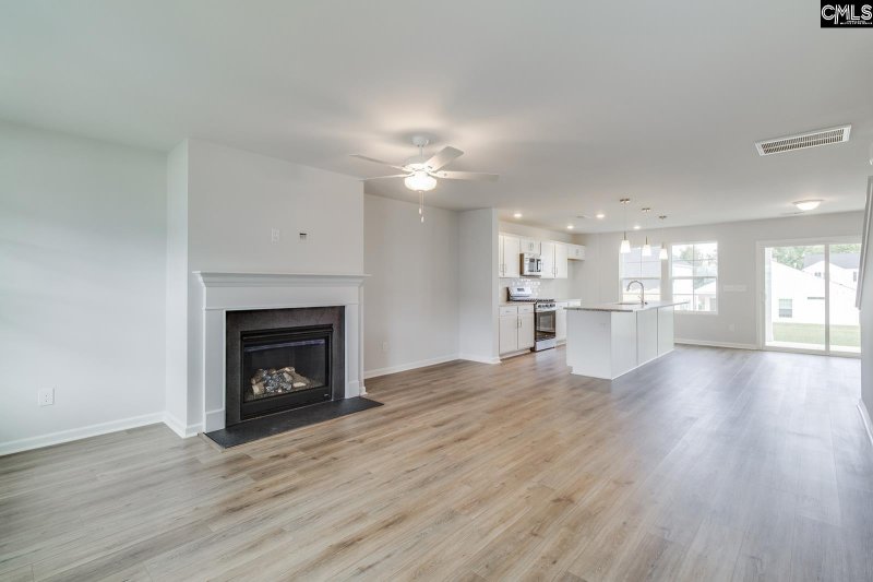 Property image 4 of 660 Clementine Run in Winston Point, Gilbert, SC 29054