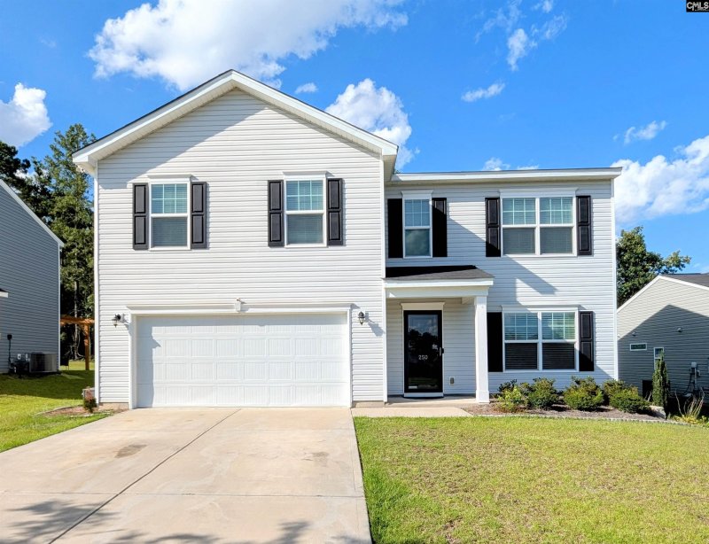 Honeytree, Hopkins Community