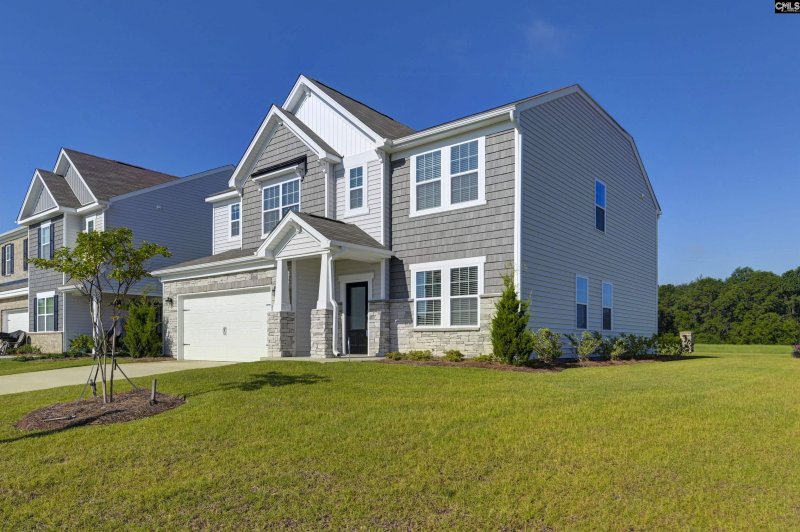 Property image 4 of 235 Broom Street in Palmetto Village, Gilbert, SC 29054