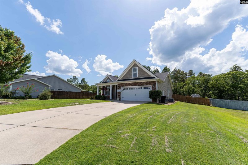 Property image 2 of 167 Abbey Road in Pine Forest, Elgin, SC 29045