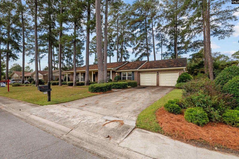 Property image 3 of 1112 Pinecroft Drive in Shadblow, West Columbia, SC 29170-0000