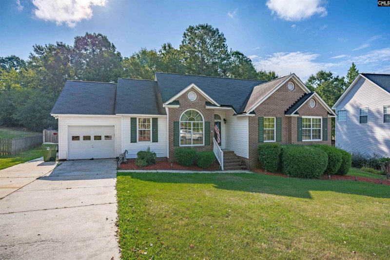 Property image 2 of 212 Gallatin Circle in Foxboro, Irmo, SC 29063