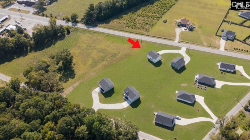 Property image 2 of 689 West Columbia Avenue in Bethlehem Estates, Batesburg, SC 29006