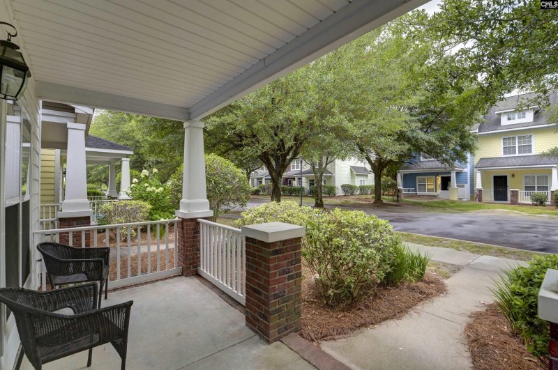 Property image 2 of 304 Hampton Forest Drive in Hampton Forest, Columbia, SC 29209