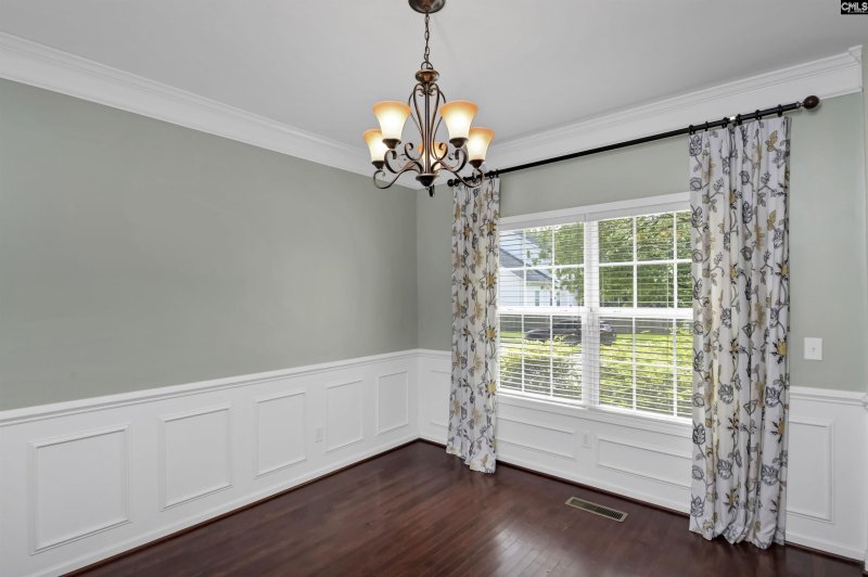 Property image 3 of 261 Popes Lane in Olde Saluda, Lexington, SC 29072