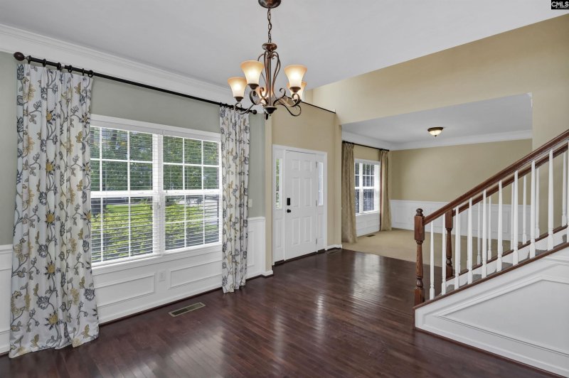 Property image 4 of 261 Popes Lane in Olde Saluda, Lexington, SC 29072