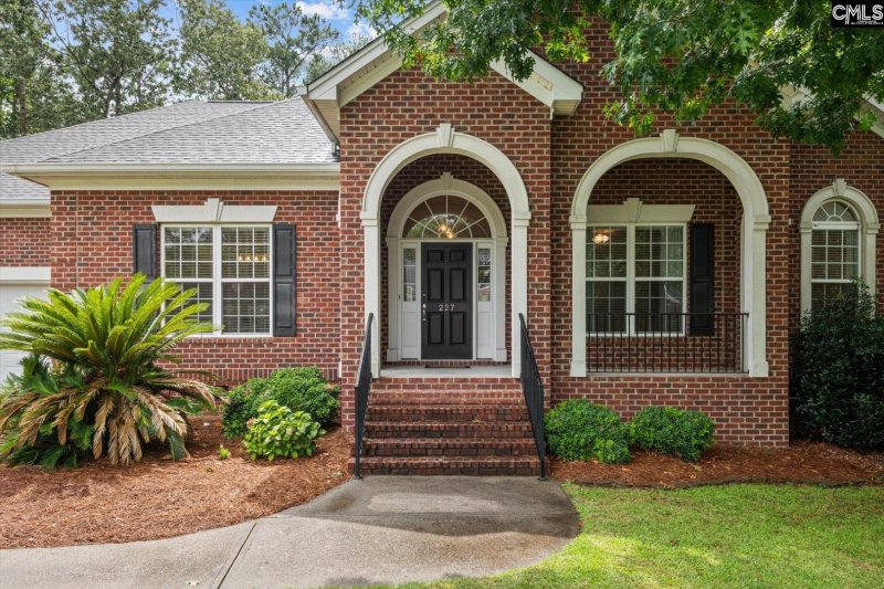Property image 3 of 227 Overhill Court in Brookshire Estates, Lexington, SC 29073