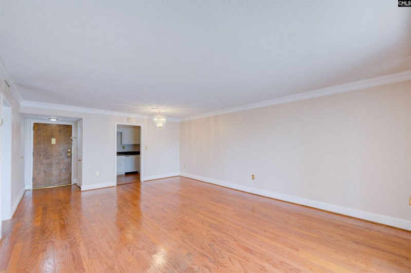 Property image 5 of 1825 St Julian Place 5 I in Middleborough, Columbia, SC 29204