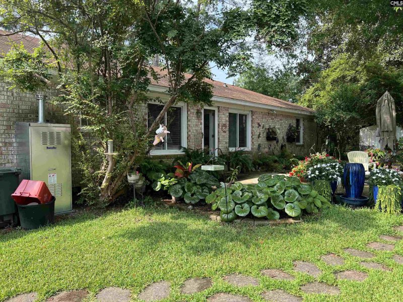 Property image 2 of 1917 Chandler Avenue in Pine Valley, Columbia, SC 29210