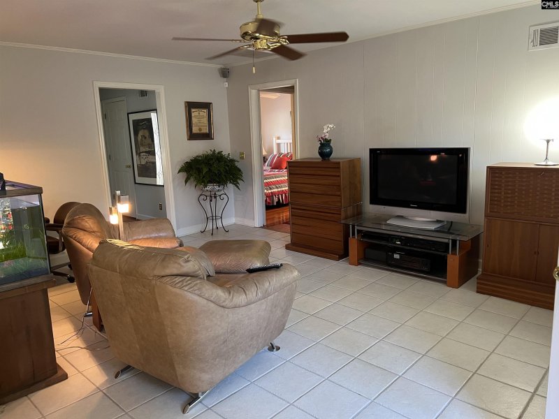 Property image 4 of 1917 Chandler Avenue in Pine Valley, Columbia, SC 29210