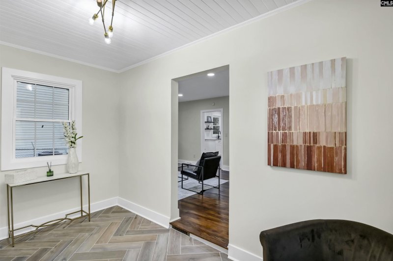 Property image 5 of 410 Hemphill Street in Rosewood, Columbia, SC 29205-4046