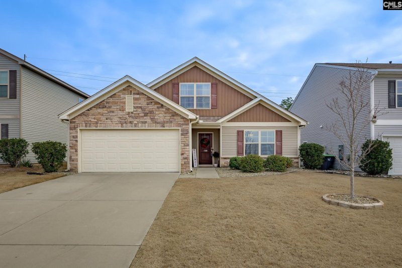 Property image 2 of 708 Tallaran Road in Bluefield, Lexington, SC 29073