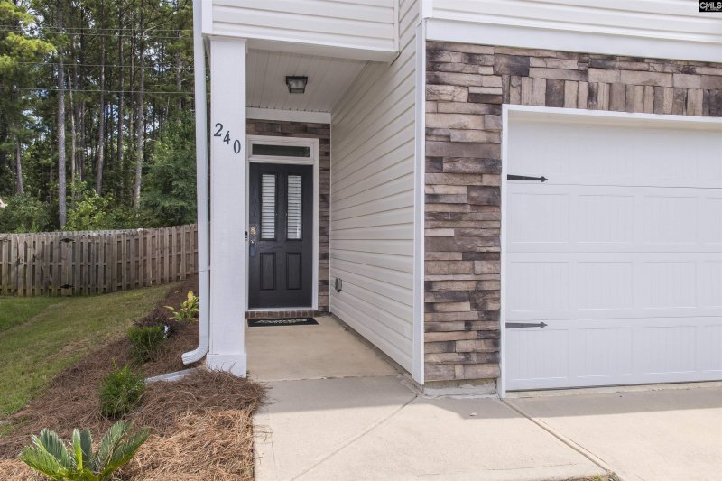 Property image 3 of 240 Bickley View Court in Bickley Estates, Chapin, SC 29036