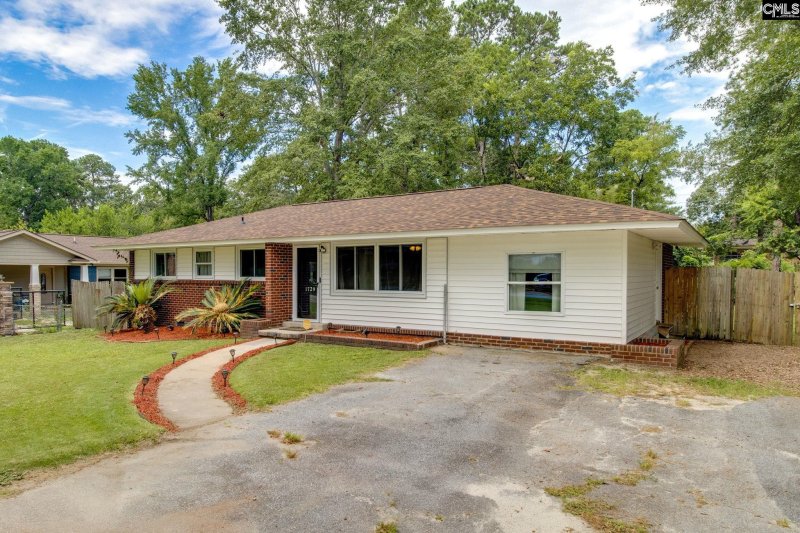Property image 3 of 1729 Fairlamb Avenue in Woodfield Park, Columbia, SC 29223