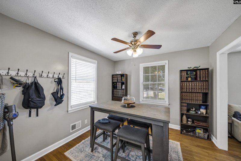 Property image 4 of 1701 Crestview Avenue in Woodfield Park, Columbia, SC 29223