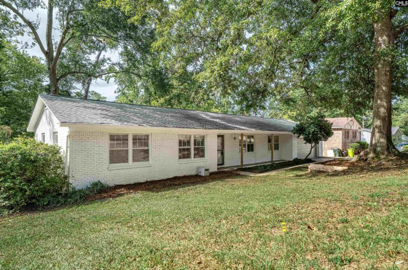 Property image 2 of 137 Finsbury Road in Coatesworth, Columbia, SC 29212