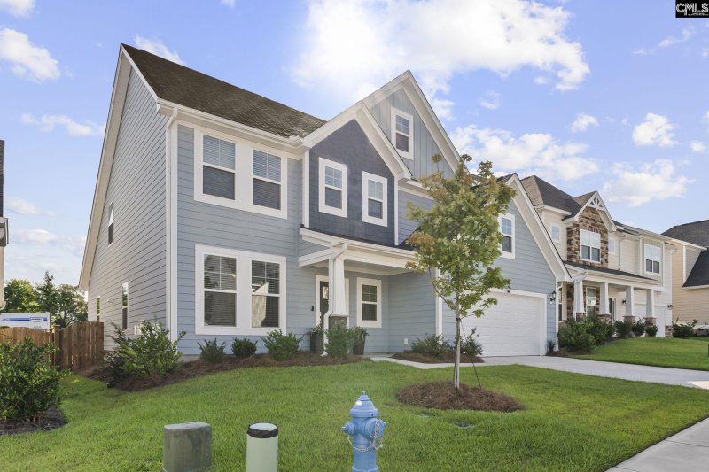 Property image 2 of 728 Sterling Creek Court in Sterling Bridge, Lexington, SC 29072