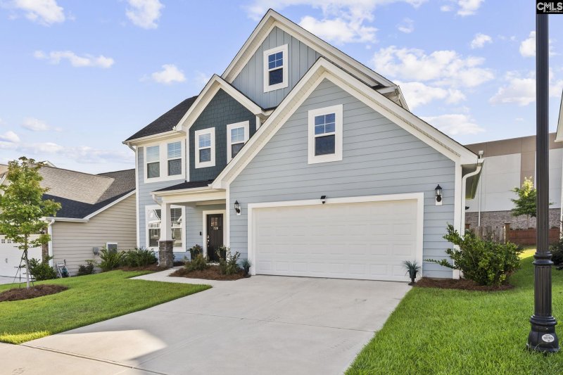 Property image 4 of 728 Sterling Creek Court in Sterling Bridge, Lexington, SC 29072