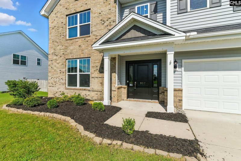 Property image 5 of 937 Bannockburn Drive in Bluefield West, Lexington, SC 29073