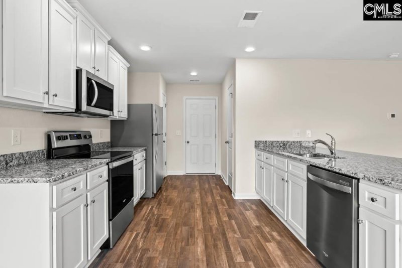 Property image 3 of 1539 Meditation Lane in Finlay Farms, Gilbert, SC 29054