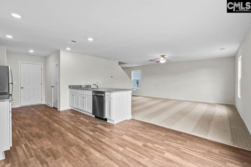 Property image 4 of 1539 Meditation Lane in Finlay Farms, Gilbert, SC 29054